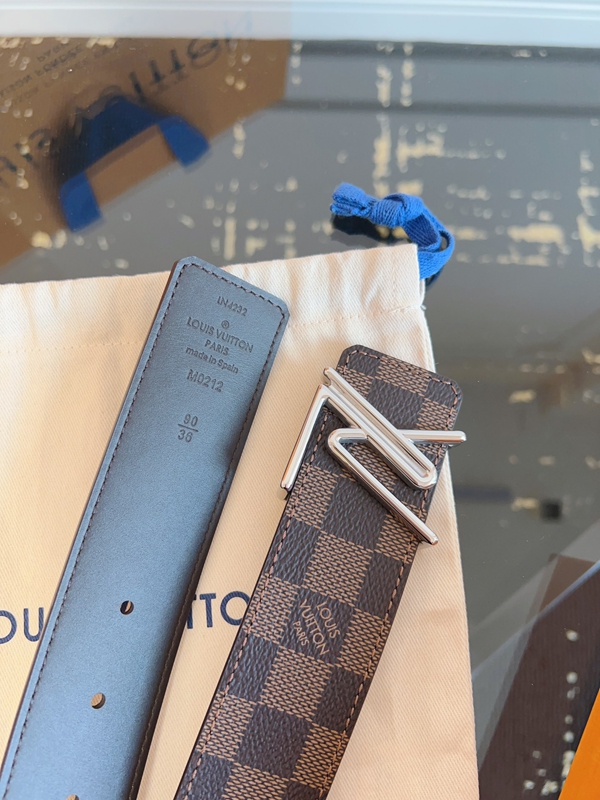 ルイヴィトンベルト内部構造